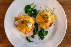 Smoked salmon eggs Benedict with spinach