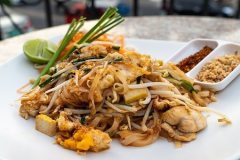 Pad Thai with chicken