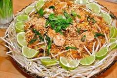 Pad Thai with shrimps